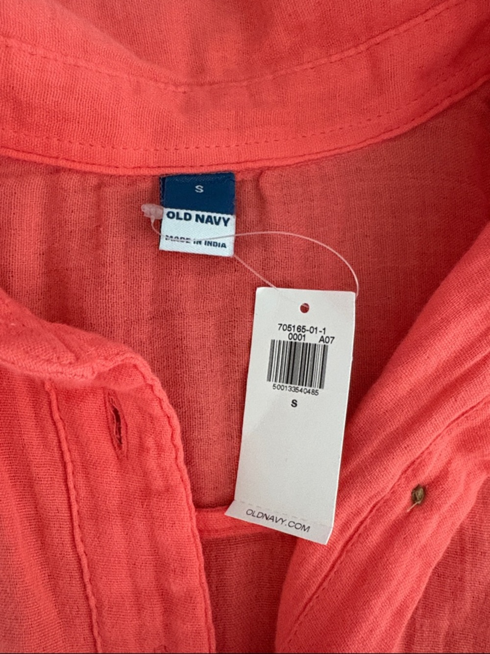 Women’s Coral Short-Sleeve Romper - Picture 3 of 4